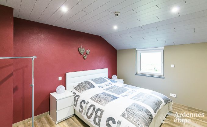 Luxe vakantiehuis in Paliseul met zwembad, wellness en spellen,  voor 28 personen in de Ardennen