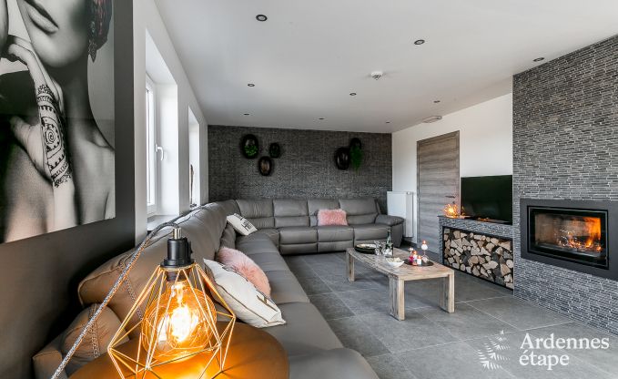 Luxe vakantiehuis in Paliseul met zwembad, wellness en spellen,  voor 28 personen in de Ardennen