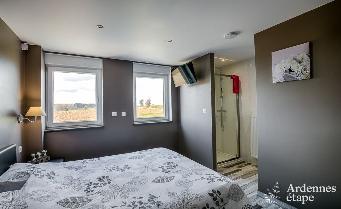 Luxe vakantiehuis in Paliseul met zwembad, wellness en spellen,  voor 28 personen in de Ardennen