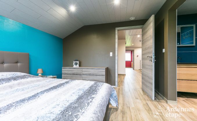 Luxe vakantiehuis in Paliseul met zwembad, wellness en spellen,  voor 28 personen in de Ardennen