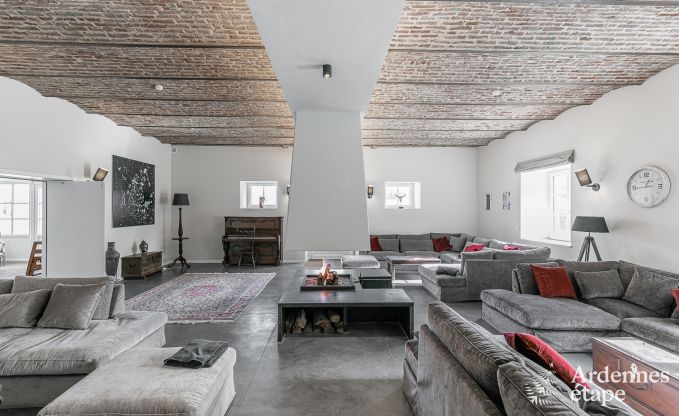Luxe villa in Paliseul voor 26 personen in de Ardennen