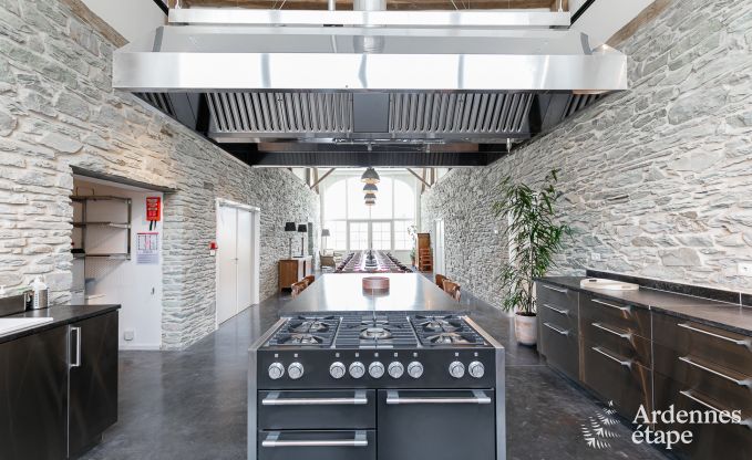 Luxe villa in Paliseul voor 26 personen in de Ardennen