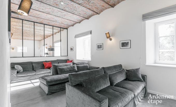 Luxe villa in Paliseul voor 26 personen in de Ardennen