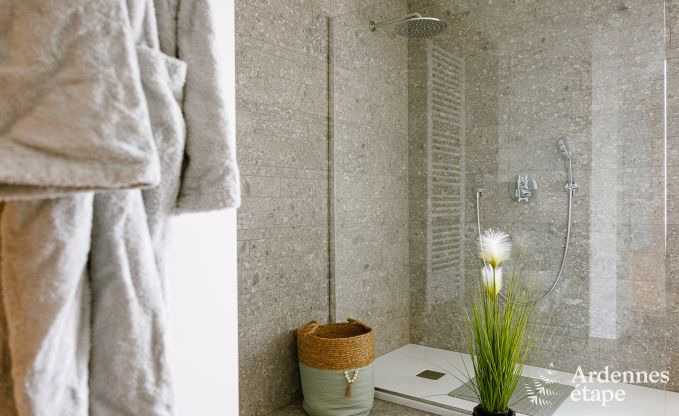 Comfortabel vakantiehuis voor gezinsvakantie in Paliseul, Ardennen