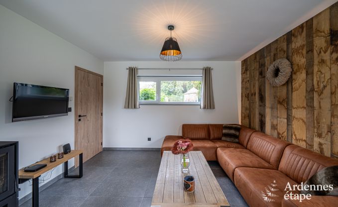 Gezellig vakantiehuis voor 8 personen in Paliseul, vlakbij het bos en de rivier