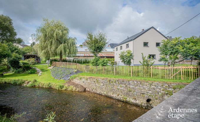 Gezellig vakantiehuis voor 8 personen in Paliseul, vlakbij het bos en de rivier