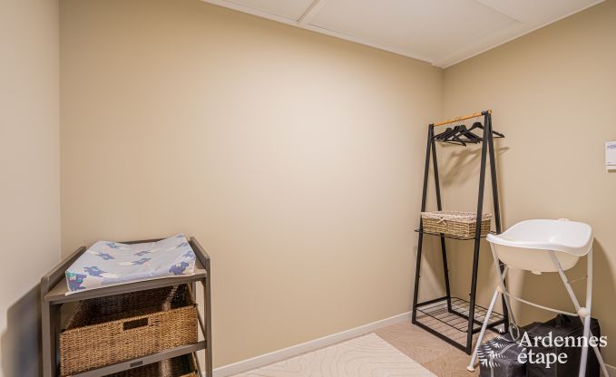 Gezellige vakantiewoning voor 5 personen in Paliseul met modern comfort, speelruimte en priv�tuin