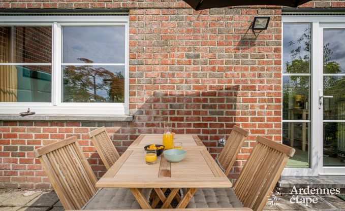 Gezellige vakantiewoning voor 5 personen in Paliseul met modern comfort, speelruimte en priv�tuin