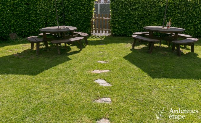 Vakantiehuis in Paliseul voor 20 personen in de Ardennen