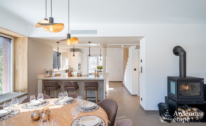 Vakantiewoning voor 9 personen met sauna en tuin in het charmante Our, Paliseul