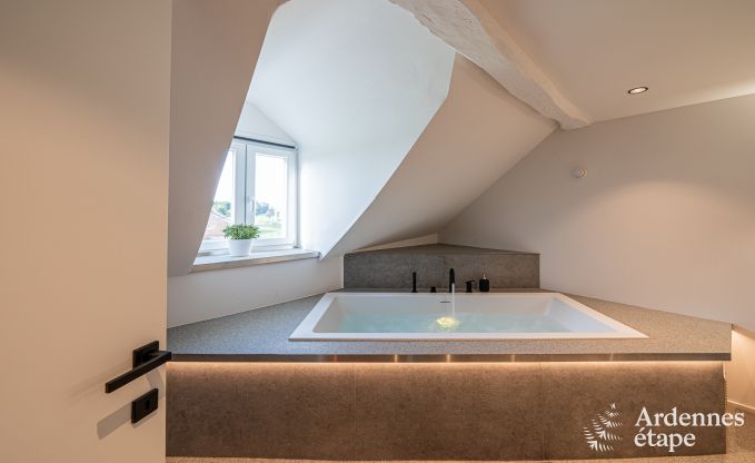 Romantische herenhuis met sauna en bubbelbad voor 2 personen in Petit-Rechain, Ardennen