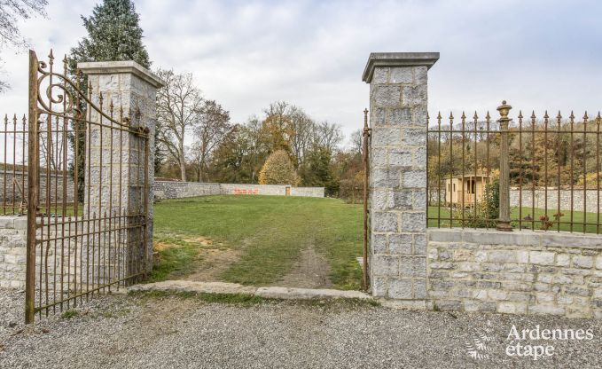 Vakantiehuis in Philippeville voor 12/14 personen in de Ardennen