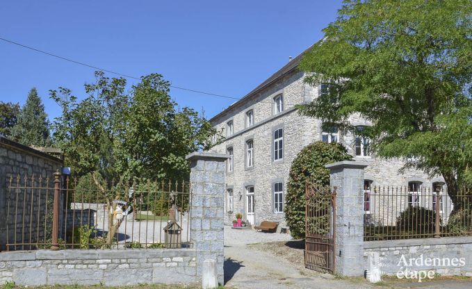 Vakantiehuis in Philippeville voor 12/14 personen in de Ardennen