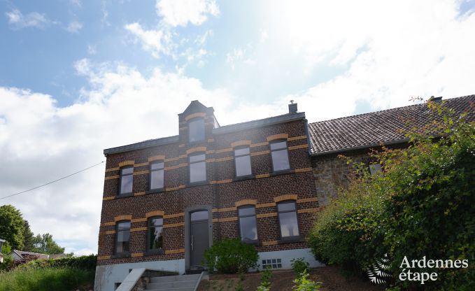 Ruim vakantiehuis voor 9 personen in Gemmenich met 5 slaapkamers en sauna