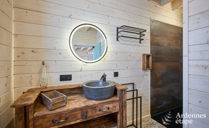 Charmante cottage met panoramisch uitzicht in Plombi�res, Ardennen