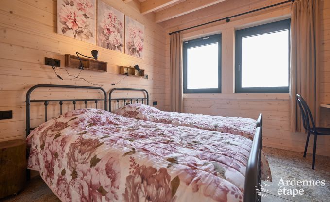 Charmante cottage met panoramisch uitzicht in Plombi�res, Ardennen