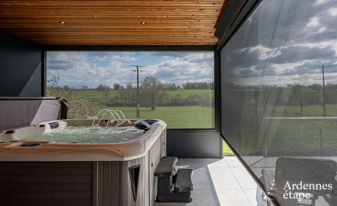 Luxe vakantiehuis in Plombi�res: villa voor 6 personen met jacuzzi, 3 slaapkamers en priv�tuin
