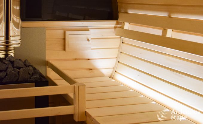 Vakantiehuis in Poupehan voor 26 personen in de Ardennen