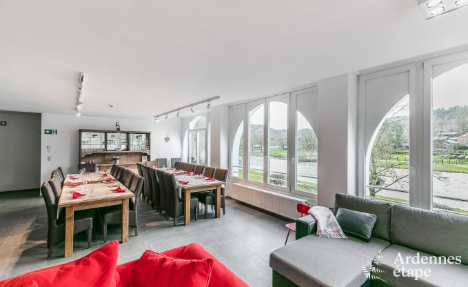 Vakantiehuis in Poupehan voor 26 personen in de Ardennen