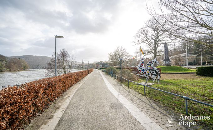 Charmante suite voor 8 personen in Profondeville, Ardennen