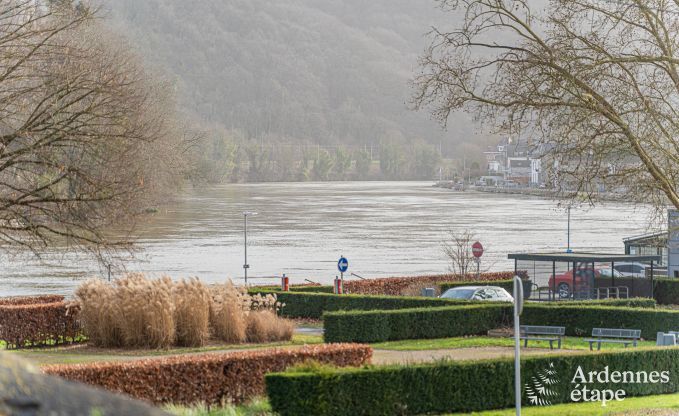Charmante suite voor 8 personen in Profondeville, Ardennen