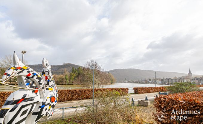 Charmante suite voor 8 personen in Profondeville, Ardennen