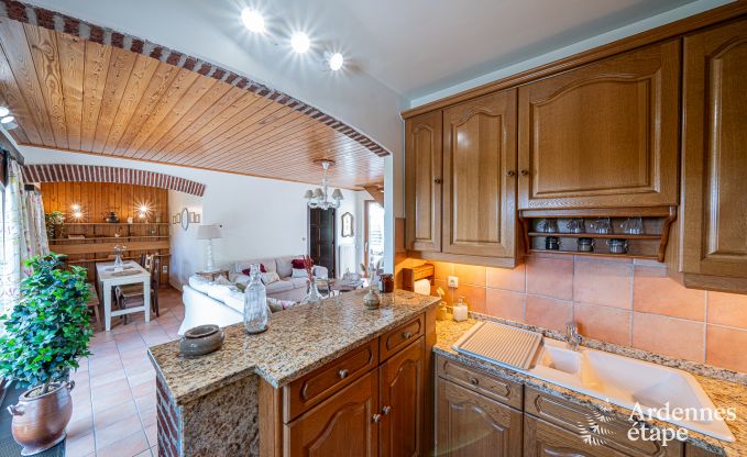 Vakantiehuis met sauna en jacuzzi voor 6 personen in Profondeville, Ardennen