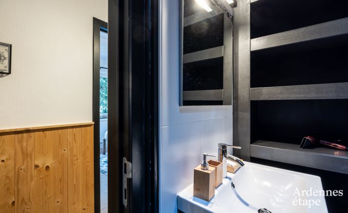 Hoogwaardig huis met buitenwellness in het hart van de Maasvallei in Profondeville