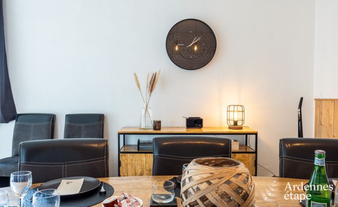 Hoogwaardig huis met buitenwellness in het hart van de Maasvallei in Profondeville