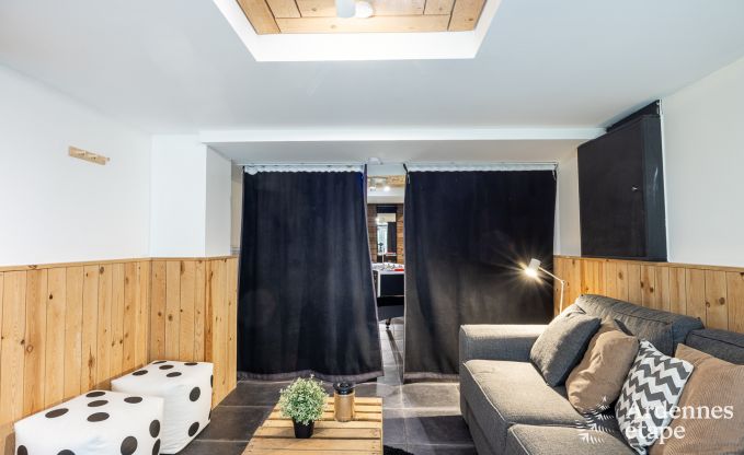 Hoogwaardig huis met buitenwellness in het hart van de Maasvallei in Profondeville