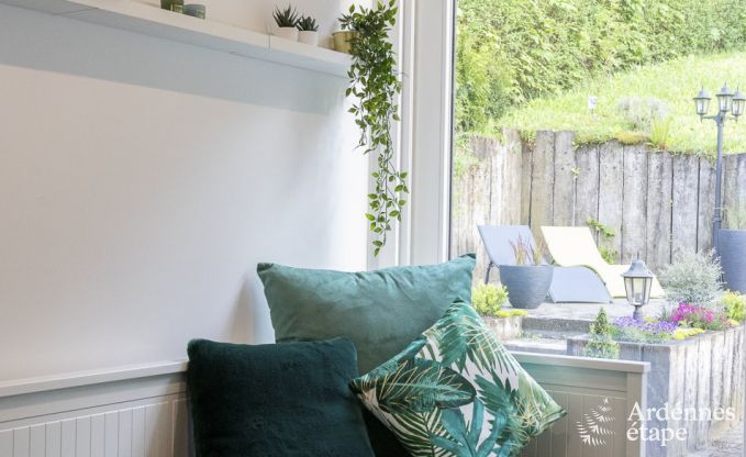 Hoogwaardig huis in Profondeville met sauna en jacuzzi voor 5 personen in de Ardennen