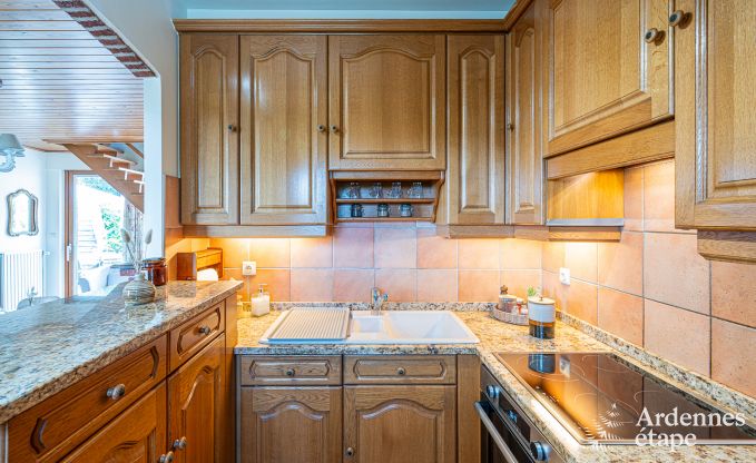 Vakantiehuis met sauna en jacuzzi voor 6 personen in Profondeville, Ardennen