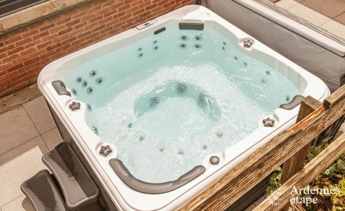 Hoogwaardig huis met buitenwellness in het hart van de Maasvallei in Profondeville