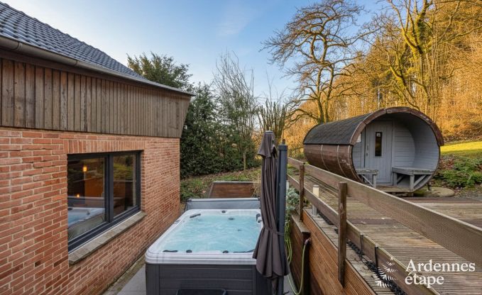 Hoogwaardig huis met buitenwellness in het hart van de Maasvallei in Profondeville