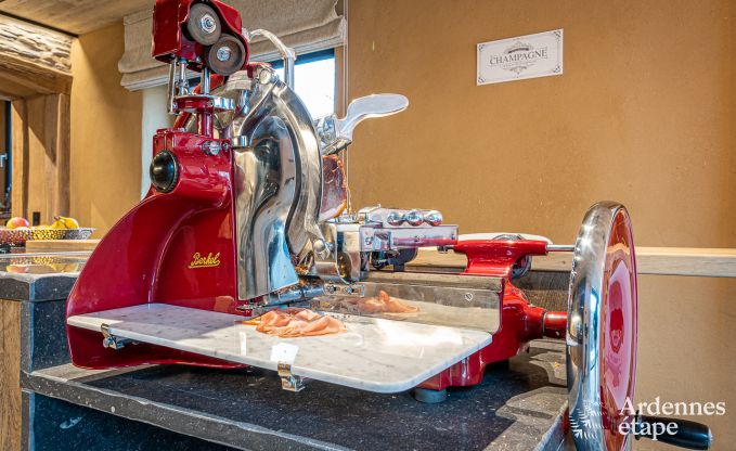 Luxe villa in Recht voor 8 personen in de Ardennen