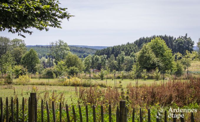 Gezellig cottage voor 4 personen in Redu met tankuzzi (hottub), overdekt terras en priv�tuin