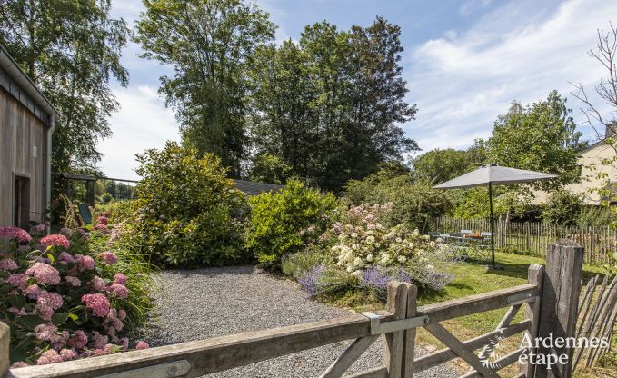 Gezellig cottage voor 4 personen in Redu met tankuzzi (hottub), overdekt terras en priv�tuin