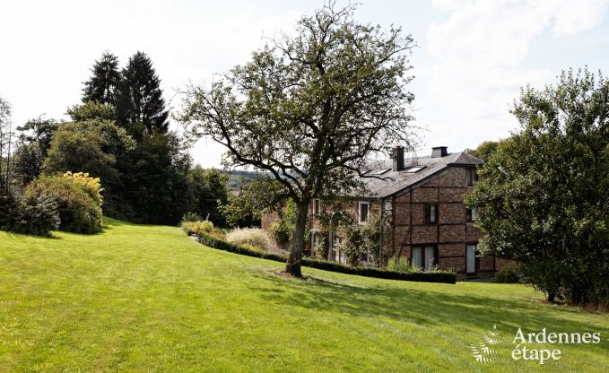 Vakantiehuis in Redu voor 15 personen in de Ardennen