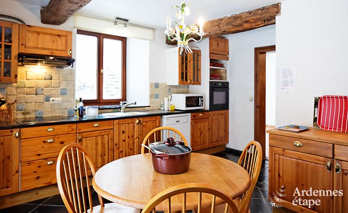 Vakantiehuis in Redu voor 15 personen in de Ardennen