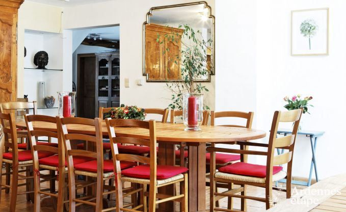 Vakantiehuis in Redu voor 15 personen in de Ardennen