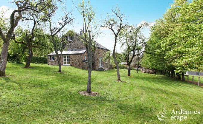 Vakantiehuis in Redu voor 11 personen in de Ardennen