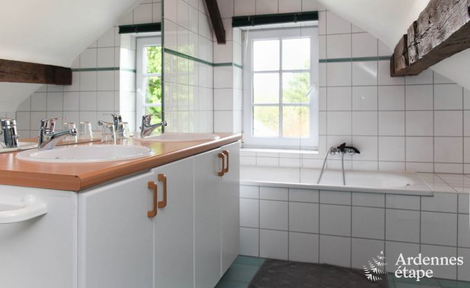 Vakantiehuis in Redu voor 22 personen in de Ardennen