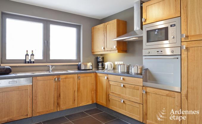 Vakantiehuis in Redu voor 17 personen in de Ardennen