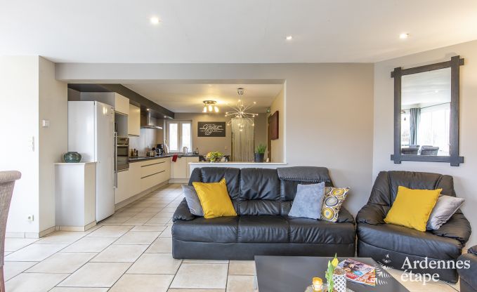 Vakantiehuis in Redu voor 15 personen in de Ardennen