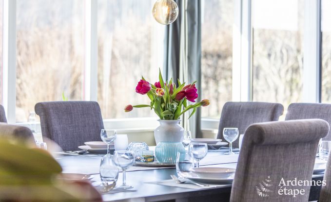 Vakantiehuis in Redu voor 15 personen in de Ardennen