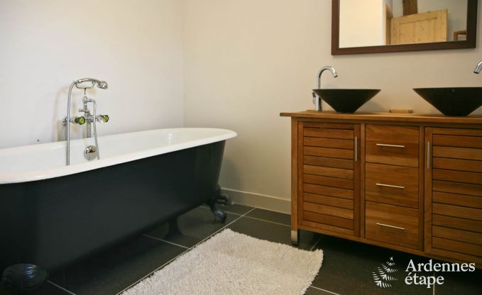 Vakantiehuis in Redu voor 15 personen in de Ardennen