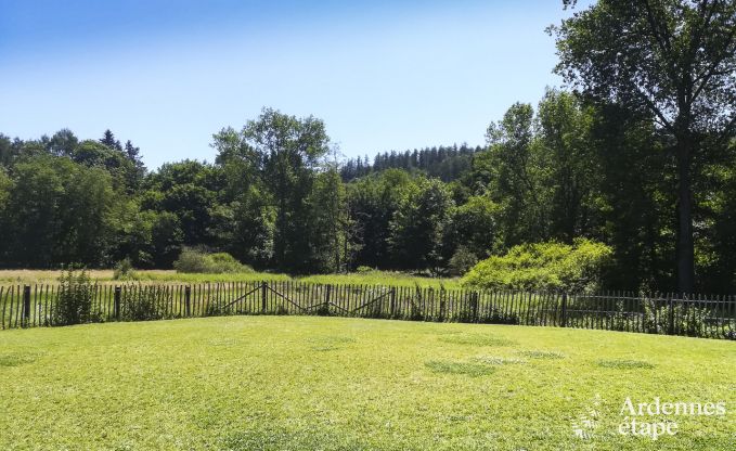 Vakantiehuis in Redu voor 14 personen in de Ardennen