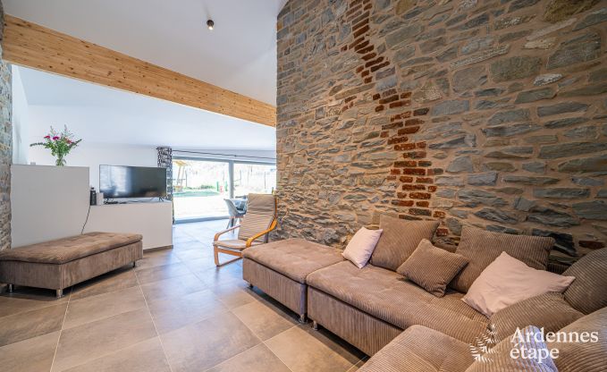 Gezellige vakantiewoning in Remouchamps: 8 personen, jacuzzi, priv�tuin, bij C�te de la Redoute