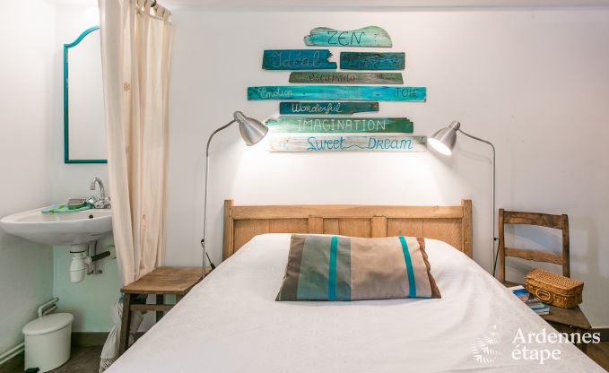 Vakantiehuis in Rendeux, Ardennen, 6 personen, 2 slaapkamers, privtuin, babyuitrusting, terras met barbecue