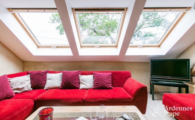Vakantiehuis in Rendeux, Ardennen, 6 personen, 2 slaapkamers, privtuin, babyuitrusting, terras met barbecue